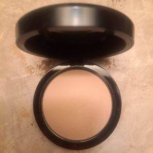 MAC Mineralize Skin Finish Natural Medium
